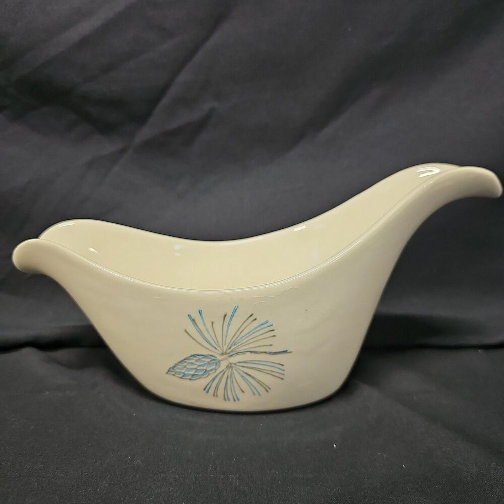 Gravy Boat Blue Spruce Marcrest Stetson Double Pour Kitchen MCM Pinecone 1950s
